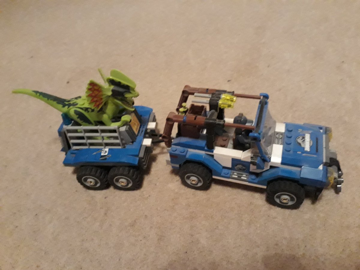 lego jurassic world dilophosaurus ambush