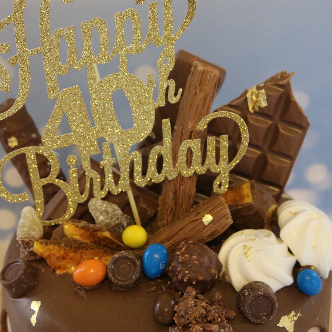 TheCakeShack1's tweet image. A fun one this week. Triple chocolate treat-filled drip cake for a 40th Birthday. #Cadbury #cakelife #krispykreme #happy40th #cakedecorating