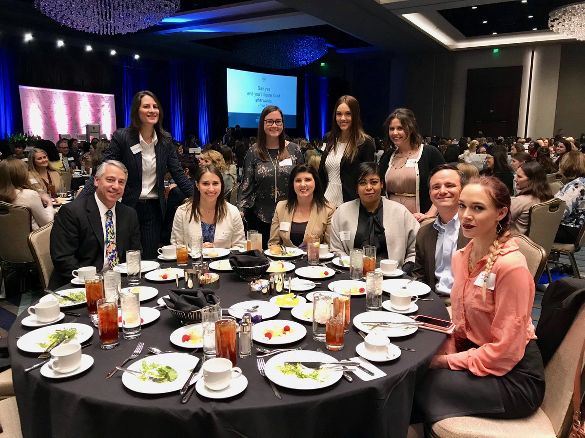 SkanskaUSA's tweet photo. Last week, our Houston team attended the #2018WICWeek Greater Houston Partnership Rise to the Top event. Proud to join in on celebrating #InternationalWomensDay and have candid conversations with outstanding female executives. https://t.co/nxt8S1xoe7