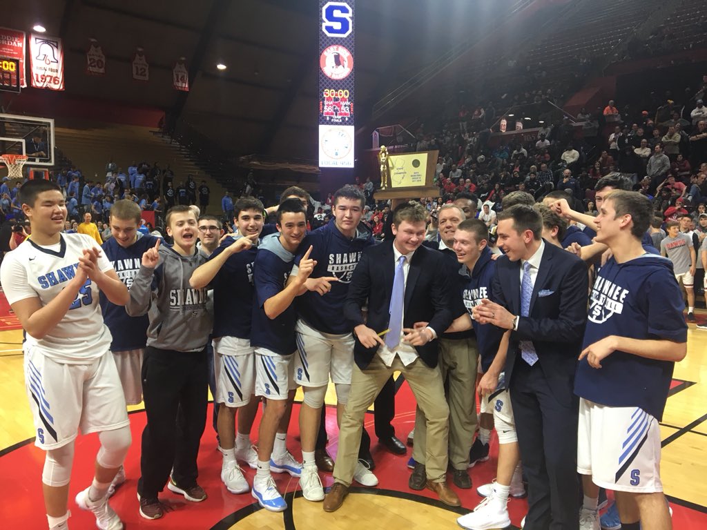 mzimmaro's tweet image. Amazing game!
Amazing Team!
Amazing fans!
Relive Shawnee’s Group 4 basketball championship with this bonus tribute video youtu.be/PRsHQKrz-FQ 
🎥🏀🏆👏 @SHSRenegades @ShawneeHoops @bluecrewSHS 
#OneCamera