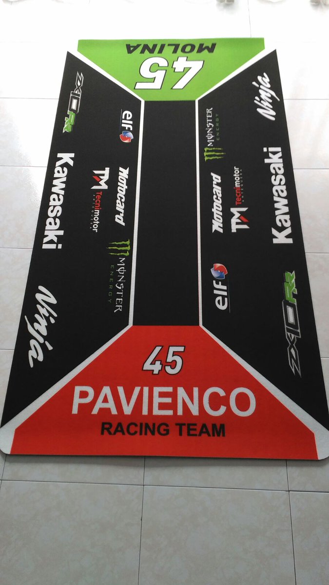 inkymat's tweet photo. Ya tenemos lista la alfombra para la gente de Pavienco Racing #motorbike #motos https://t.co/uPMmNfw5rt