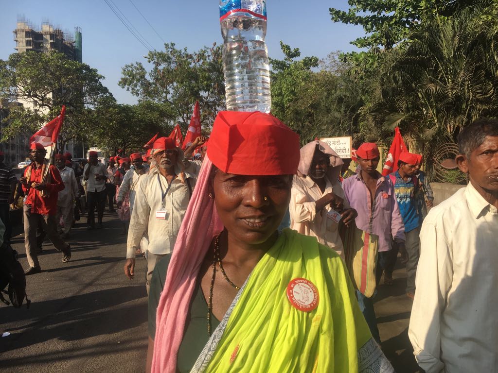cjpindia's tweet photo. .@SitaramYechury compares #KisanLongMarch to #DandiMarch Also says this #FarmersOutcry is like the explosion by #bhagatsingh #FarmersMarchToMumbai @cpimspeak @KisanSabha @_YogendraYadav @harsh_mander @TeestaSetalvad @jigneshmevani80 @KKumarJNU https://t.co/aCWOisBMU7