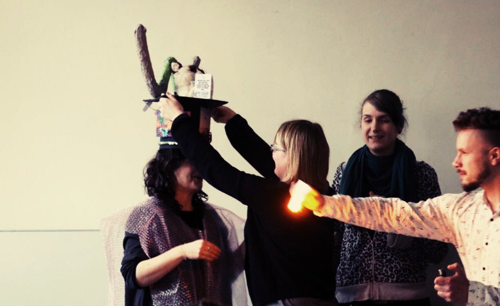 Congrats on defending your thesis @kol_ena You'll leave a big gap in the lab behind! <a href="/MDC_Berlin/">Max Delbrück Center</a> <a href="/BIMSB_MDC/">MDC-BIMSB</a>