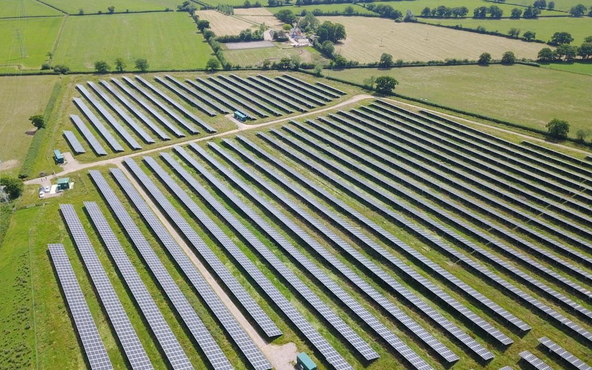 mongoosecrowd's tweet photo. Must read! 

@MongooseEnergy featured in @telebusiness article: How #communityenergy projects are blurring the line between suppliers and consumers https://t.co/xnL8GIWVQq https://t.co/ACxOda53k4
