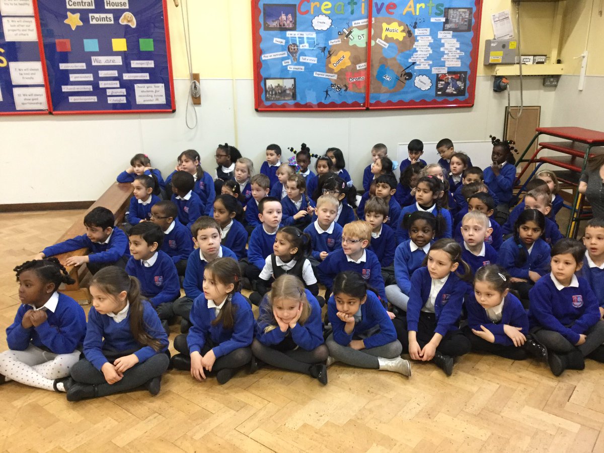 MissPaalanen's tweet photo. First rehearsal for the KS1 production! We are so excited! #ALionsTale @MrJaffer1 @MrsBulaitis @MrsSiebu @MrBeach94 @Centralprimary https://t.co/MKBOl1BLnT