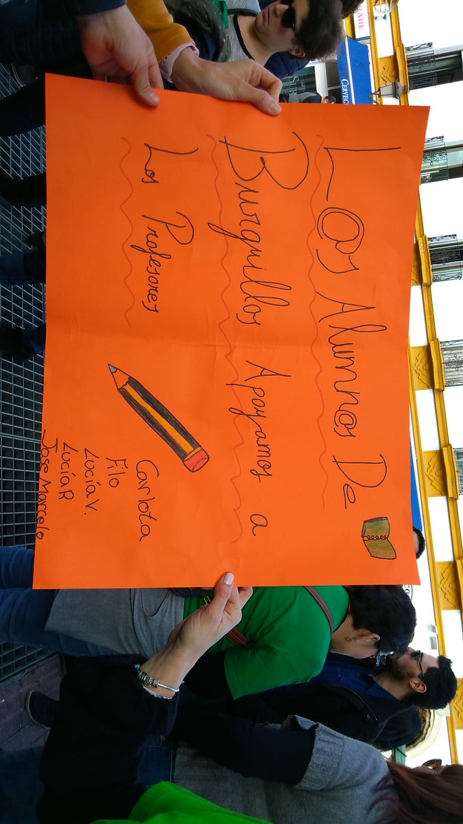 lenguaoptima's tweet photo. .@BiblioB retuitea el apoyo de nuestros alumnos del #iesBurguillos https://t.co/n1yUSvvq7U