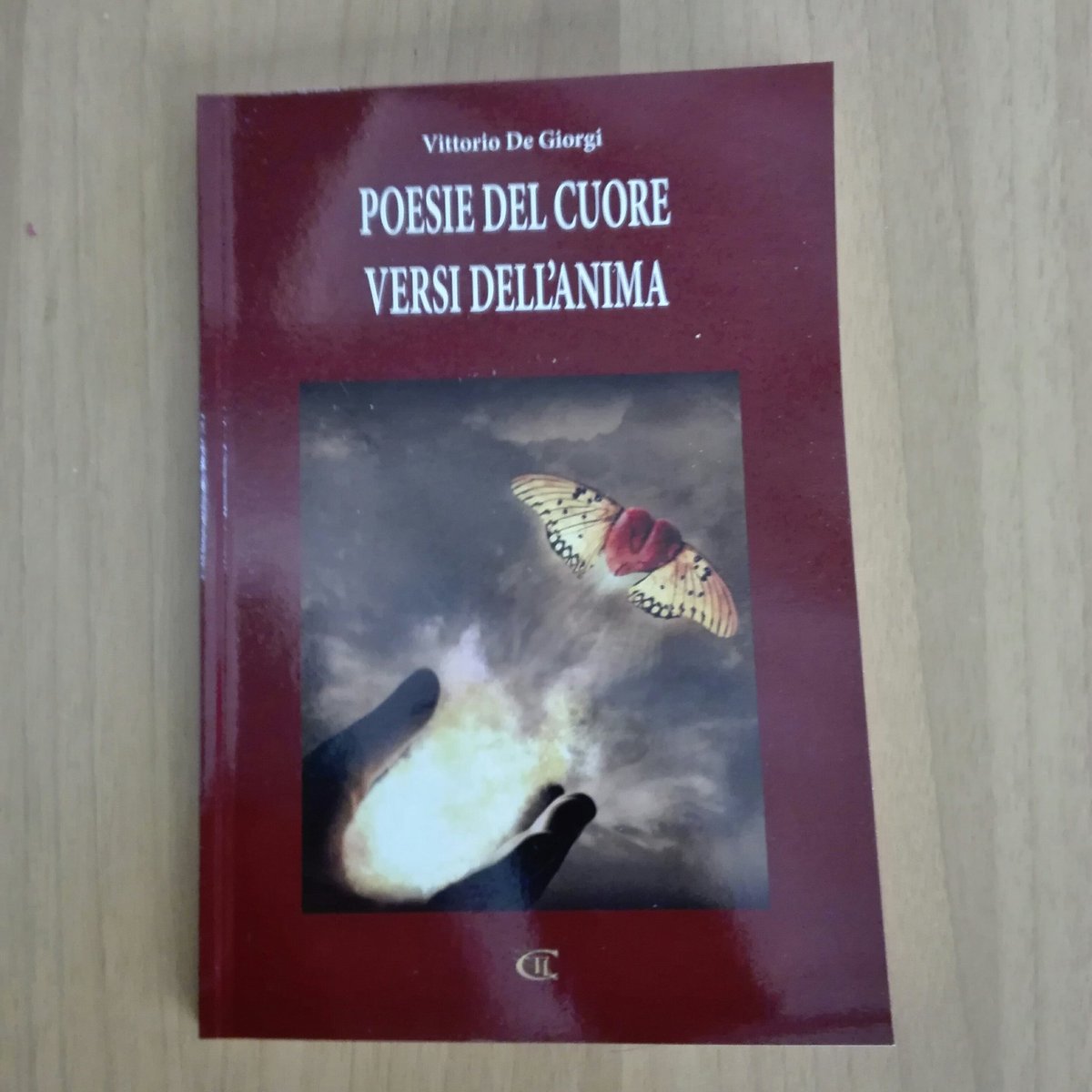" Poesie del cuore versi dell'anima è la nuova pubblicazione di Vittorio De Giorgi edito da CTL EDITORE LIVORNO

<a href="/livorno/">Enrico Chiarugi</a> @ctleditorelivorno <a href="/libri/">martin</a>
<a href="/lettura/">Lettura</a> <a href="/book/">Book</a> <a href="/antologia/">matricia</a> <a href="/poeti/">Karianne Poeti</a>
<a href="/romanzi/">Romanzi Italiani</a> <a href="/raccolte/">RACCOLTE BENEFICHE</a> <a href="/narrazione/">Narrazione Attualità</a>
<a href="/scrittori/">Giovanna</a> <a href="/fiabe/">Fe and Abe</a>