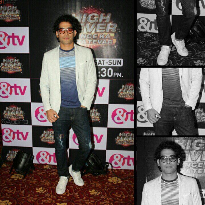 aabhagupta5's tweet photo. Ohh jaani πππ looking so handsome well when this is just a t
glimpse thn what a stunning blast going to happen... π±π
The most promising..
The most tempting...
Coming in just 5 days ,
Mr. Host @Priyanshujora bahut bahut badhai :*
#highfever #highexcitement https://t.co/aWWQB7sFEF