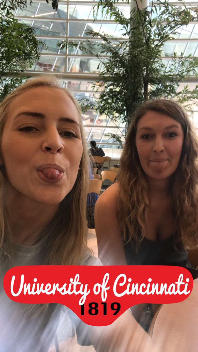 LShanklin_'s tweet photo. SCREAMING HAPPY BIRTHDAY TO MY BEST FRIEND ❤️ thank you for always being there for me &amp; letting me annoy you when I fail to make up my own mind 😛 love you very much &amp; I hope you have the best day big booty Z 💗💗 https://t.co/0RWN2yO8dL
