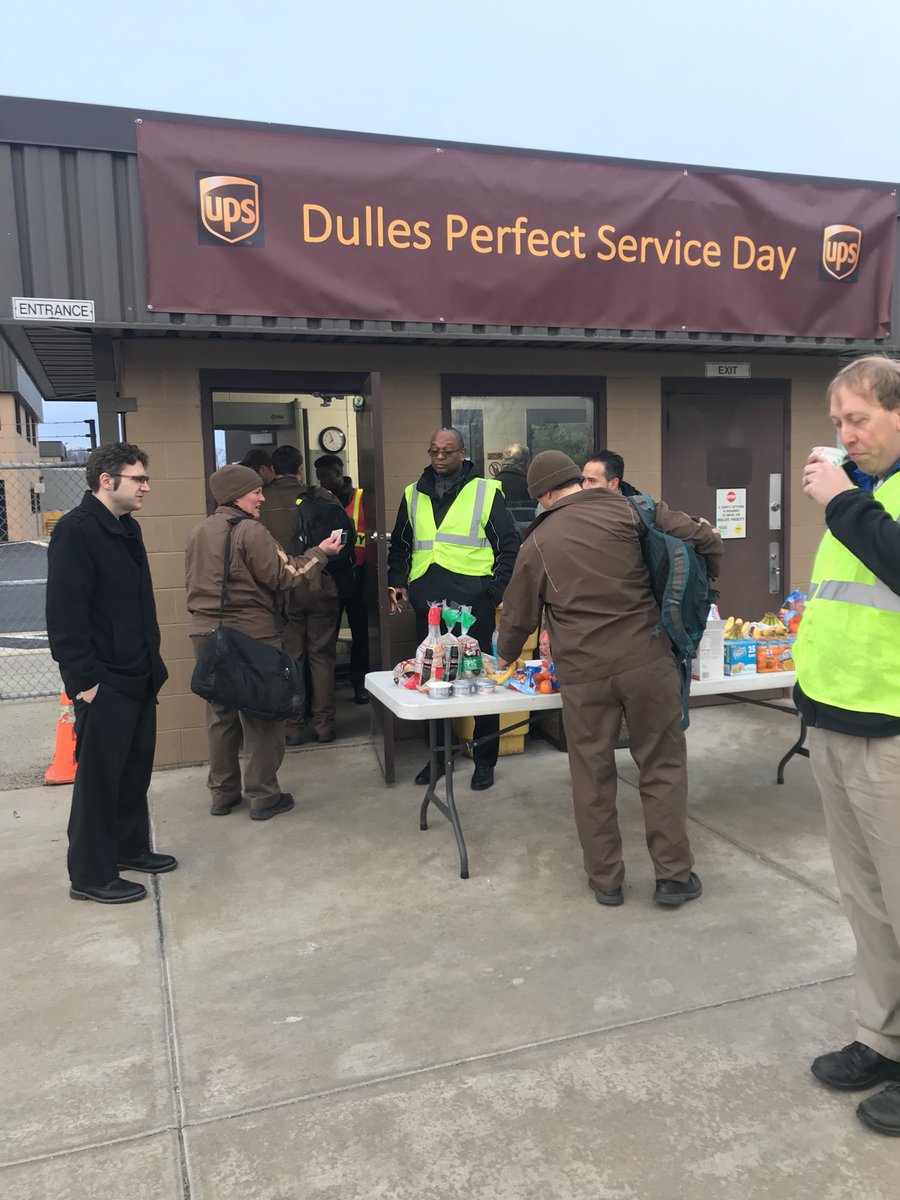 bhazen6's tweet photo. Dulles Perfect, Safety Perfect Service managers have guard Gate Activities. Daylight Saving healthy breakfast and snacks. #LiveSafely https://t.co/2YQBWAdwOK