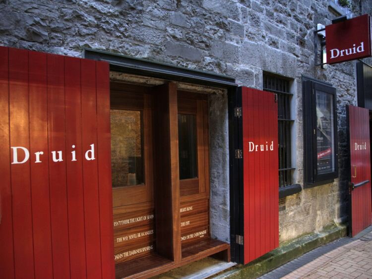CorkMidsummer's tweet photo. We're thrilled to have @nokissin artists from @CorkMidsummer @EverymanCork &amp; @CorcadorcaCork's Tessellate programme at the @mlallytheatre @DruidTheatre to work alongside #FUEL artists this week! #TheatreDevelopment #MakingNewWork #ArtistDevelopment https://t.co/fgn1Ek1VYn