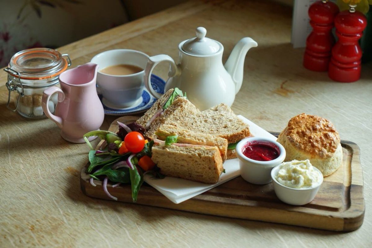 Don't forget we also serve afternoon tea!

Available 3-5pm daily, 48 hours notice required!
