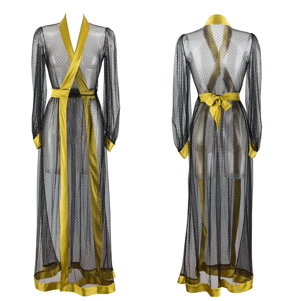 BBLoungewear's tweet photo. Named after the famed novelist Agatha Christie, you are sure to feel like you have stepped into a 1930s murder mystery in our Agatha Robe. Currently 50% off! https://t.co/rYnxI9LWeX https://t.co/hVTUOTpDC0