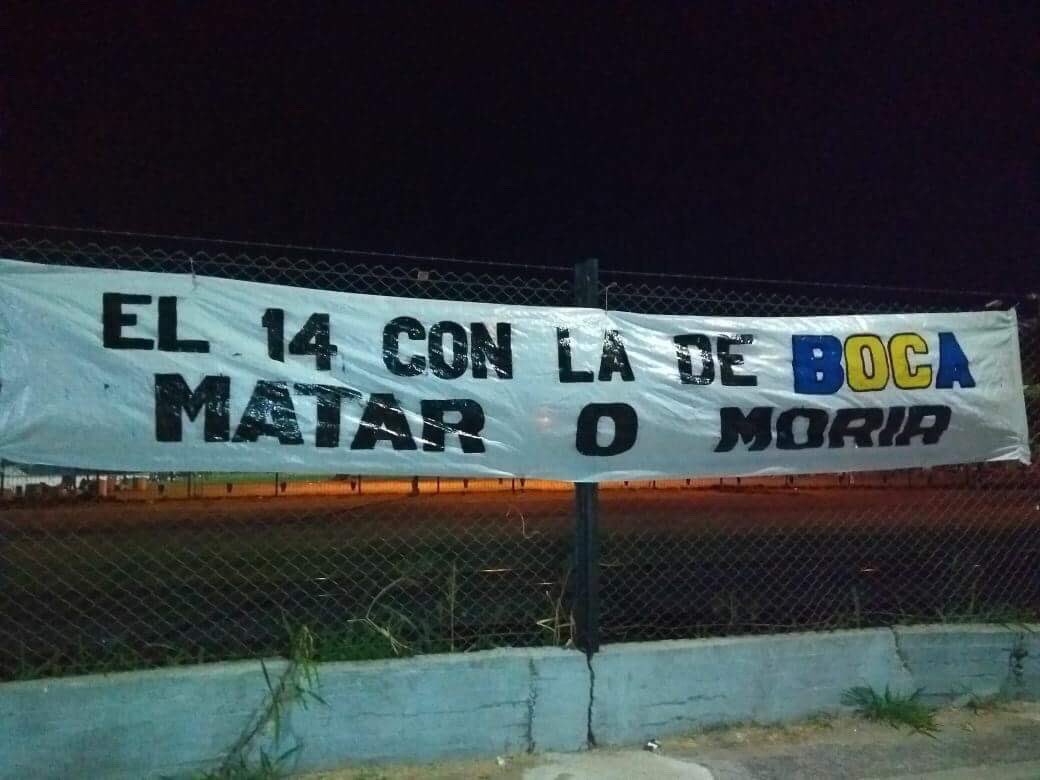 MaariMoreno2's tweet photo. Matar o morir jugadores https://t.co/5YOjWOUIza