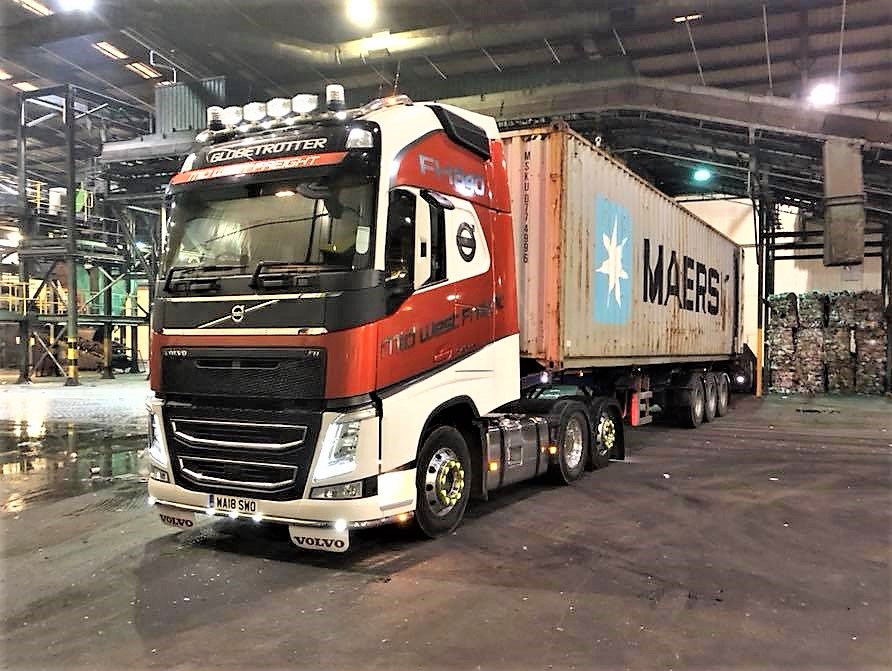 Stuarts Truck & Bus tweet media