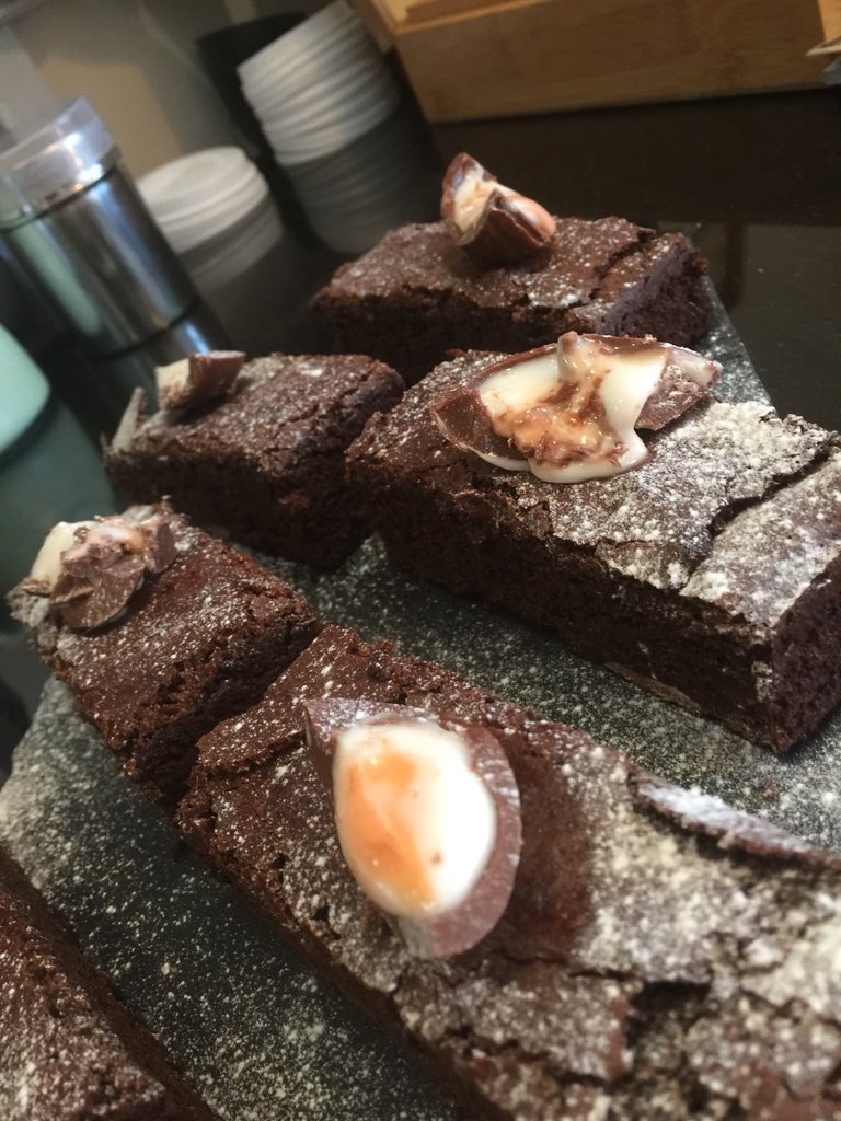 Coffii22's tweet photo. Cadbury’s Creme Egg Brownies now available at @coffii_22 #cadbury #creme #egg #cadburycremeegg #brownie #brownies #yesplease #yummy #whynit #treatyoself #coffeetime #coffeebreak #coffeeshop #food #altrincham #hale #cheshire https://t.co/WiEOrRSgPS