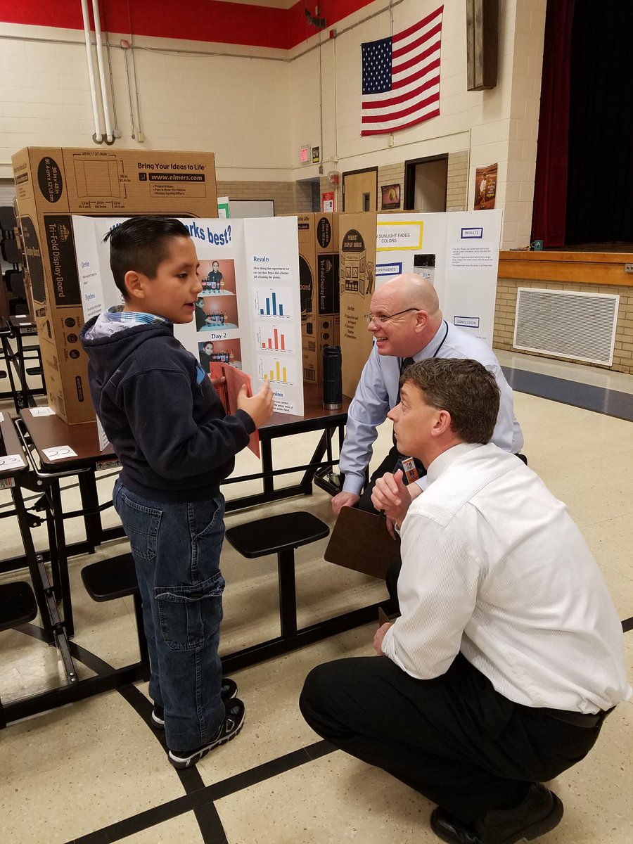 PARKWDprincipal's tweet photo. Science Fair Day at Parkwood! https://t.co/E5JpLqXHj3
