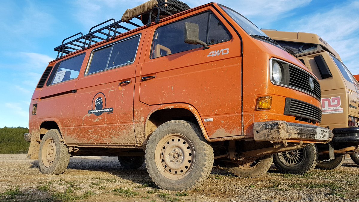 Syncronauta's tweet photo. #quenoetsapigagreudonargas #frenaresdepobres 
#syncronauta #vwt3 #VWT3SYNCRO #syncro https://t.co/9nDDDFTKQ5