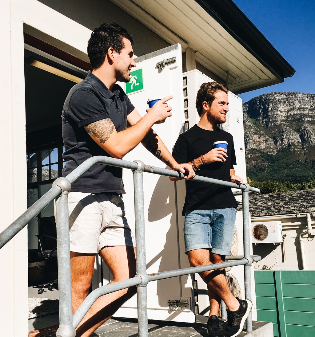 weareLAIR's tweet photo. Monday caffeine fix and sunshine break. ☀️ ☕️

.
.
.
.
.

#studiolife #agency #designstudio #creativespace  #creativestudio #designteam #mondaymotivation #newstudio #balconyviews #coffee #caffeine #productdesign #uxdesign #uidesign https://t.co/gCoDAMDPEB