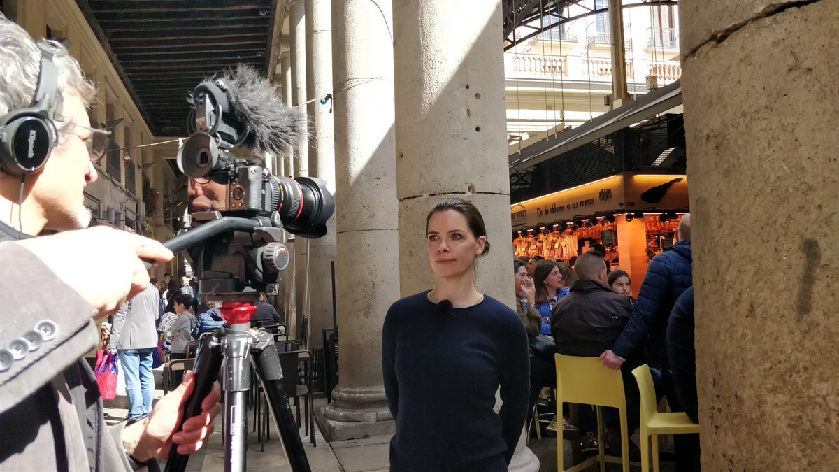 marabales's tweet photo. Where does your food come from? How can you trust it is really organic? What is a #futurethatrocks at the intersection between #food and #data? Shooting a new episode of #datafutures this time with the brilliant @jessibaker from @ProvenanceHQ by @Ideas_4_Change https://t.co/GS7HwMXOWq