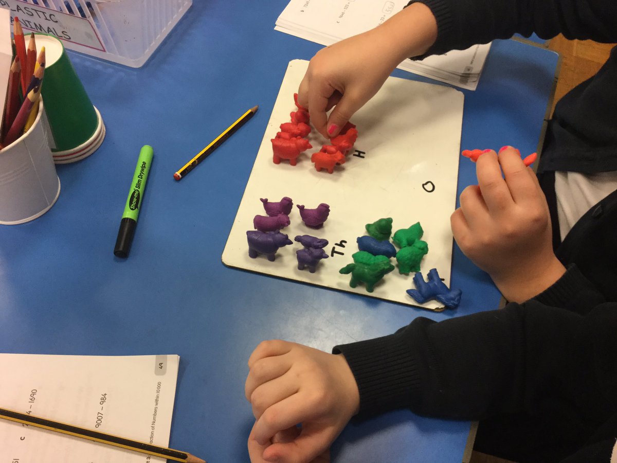 EPSMissMHardy's tweet photo. Y3 were busy #consolidating their knowledge of #ColumnSubtraction this morning, applying what they know to answer questions in their practice books. #InspireMaths #Y3areMathsExperts #QuickSix 😁👍🏼✍🏼@Gaynor_Spence @Eastfield_EN3 https://t.co/mmbAi4z9iD