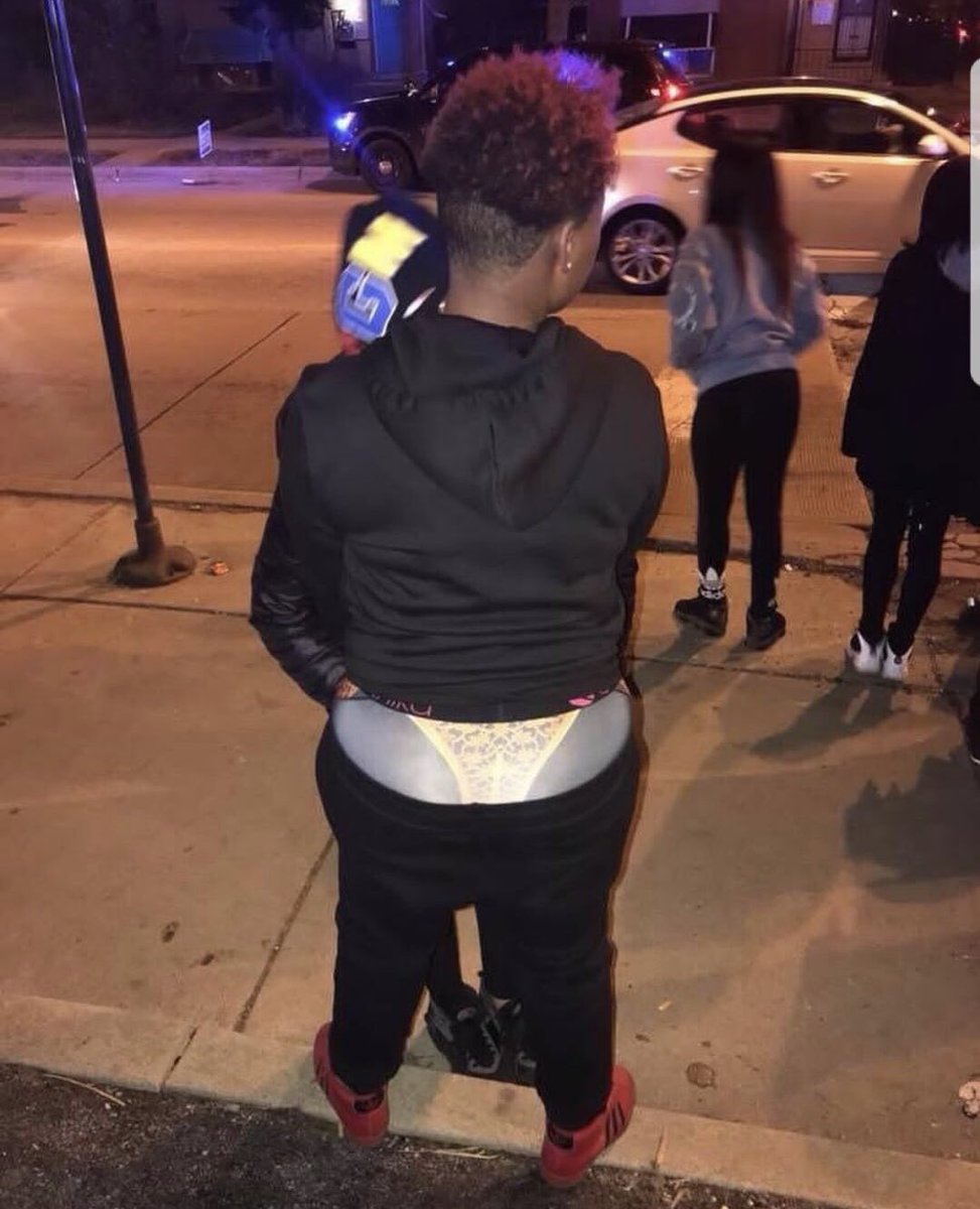 ReformedThot69's tweet image. When you’re a “Stud” but not a “Stud” “Stud”
😭 #TeamStud #TeamFem #TeamStem #Teamlesbian