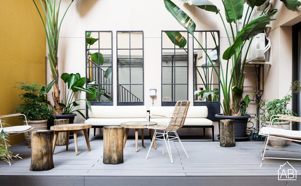 ApartmentBCN's tweet photo. Spring is almost upon us, have you booked your city break to Barcelona yet? ✈
Apartments: https://t.co/DDm2eeTnJF
#ABLocalExperts https://t.co/zPSjLlOK7N