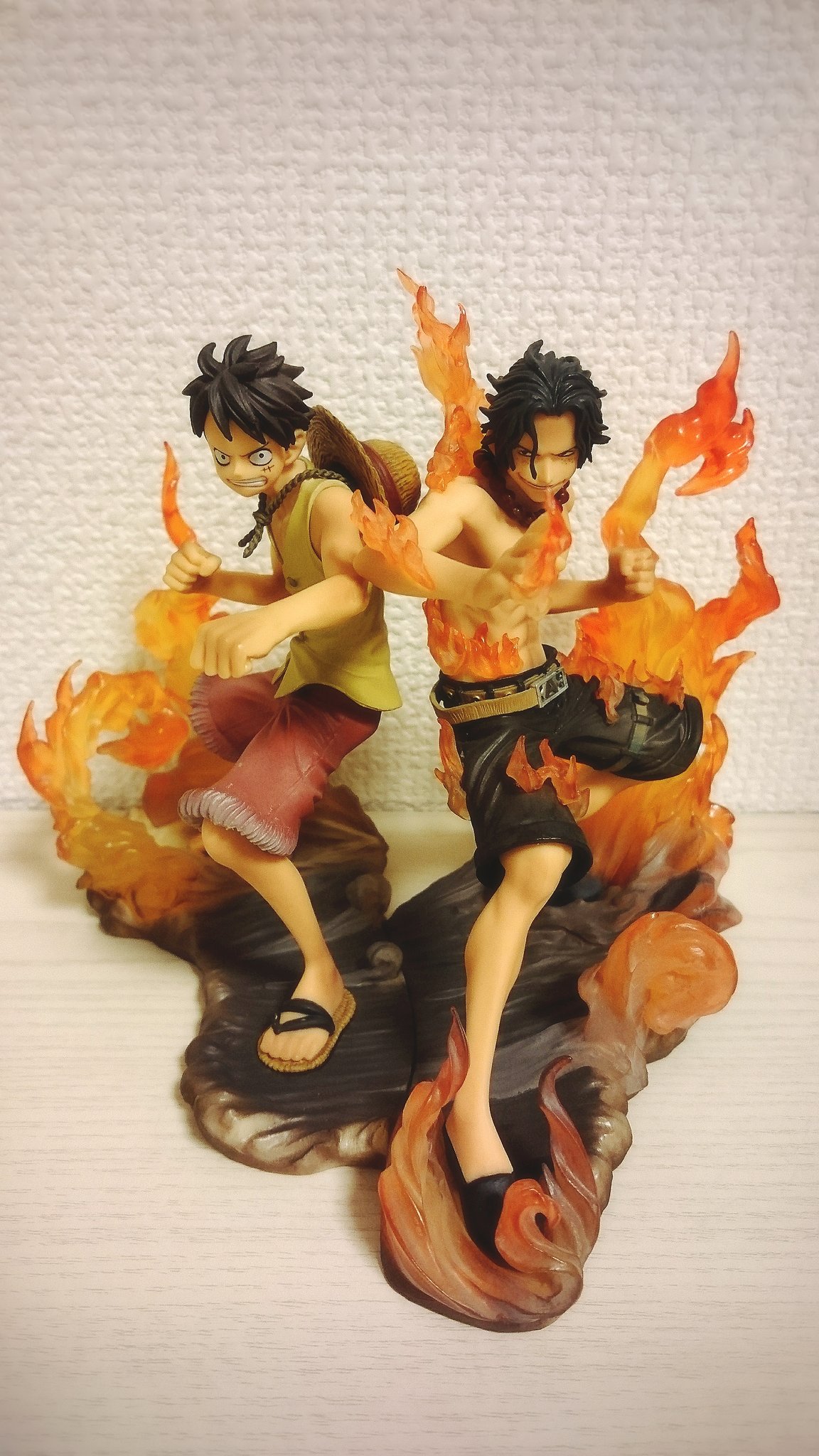 Toykoy Op Twitter Dxフィギュア Brotherhood エース ルフィ マリンフォード頂上戦争 にて 強くなったな ルフィ いつかエースも 越えてみせるさ Onepiece Figure フィギュア ワンピースフィギュアを投稿しよう T Co Ncq04c1ccf Twitter