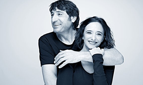 mixdevil66's tweet photo. En @DramediasR3 con @marypalom: #LuisLuque. A punto de estrenar #Todaslasnochesdeundía de @alberconejero. Tiene en cartel #Lulú y #Oleanna y es uno de los nominados al #PremioValleInclán por la dirección de #LaCantanteCalva. https://t.co/mFM0DZkeAq https://t.co/vTtd2XpJxQ