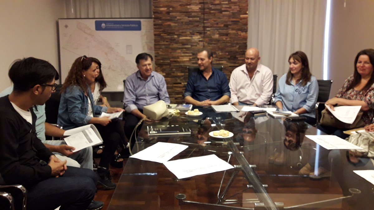 #EmergenciaHídrica👉Ahora junto a funcionarios nacionales analizamos situaciones de las.localidades afectadas por los ultimos temporales. En la oportunidad participa #DanielaGonzálezSuárez quien es coordinadora del #SistemaNacionaldeGestiónIntegraldeRiesgo <a href="/MinInteriorAR/">MIN Interior</a>
