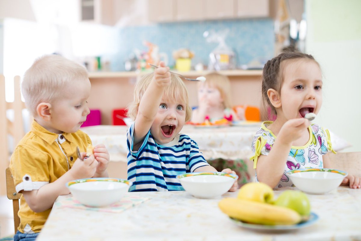 NewYorkHunger's tweet photo. It’s National #CACFPWeek! Learn how schools, #afterschool programs, #childcare centers & daycare homes can provide healthy reimbursable meals & snacks through #CACFP. https://t.co/7Cy6ItezEW #AccessForEveryChild @NYS_ECLC @NYSYouthSuccess https://t.co/nKhmenPjjF