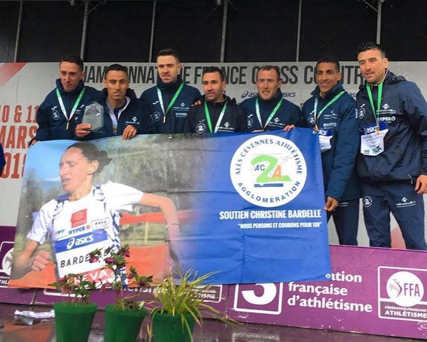 JuSports30's tweet photo. #Ales Cevennes #Athlétisme emmené par @cberraho est devenu hier à #plouay champion de France de #crosscountry pour la 10e fois en 20 ans. Énorme perf pour le club de la @VilledAles  et @AlesAgglo. Une victoire dédiée à Christine Bardelle leur amie qui se bat contre la maladie https://t.co/ui4xk4yy78