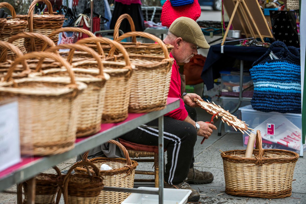 Feriartesanía se integra en el mercado medieval Petronila de Aragón y se celebrará el 18 de agosto barbastro.org/actualidad/243…