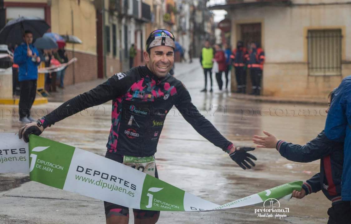 FedAndaluzadTri's tweet photo. Duatlón cros por partida doble en Andalucía el pasado fin de semana https://t.co/nlkUJPOa2F vía @TriatletasenRed https://t.co/fie0gn252R