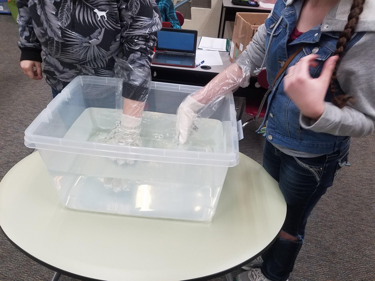 Mr_Yambor's tweet photo. 8th. grade Bio Suit teams start to test their prototypes. #wilsonsouthern #wilsonsd https://t.co/ZfxrF9HPlb