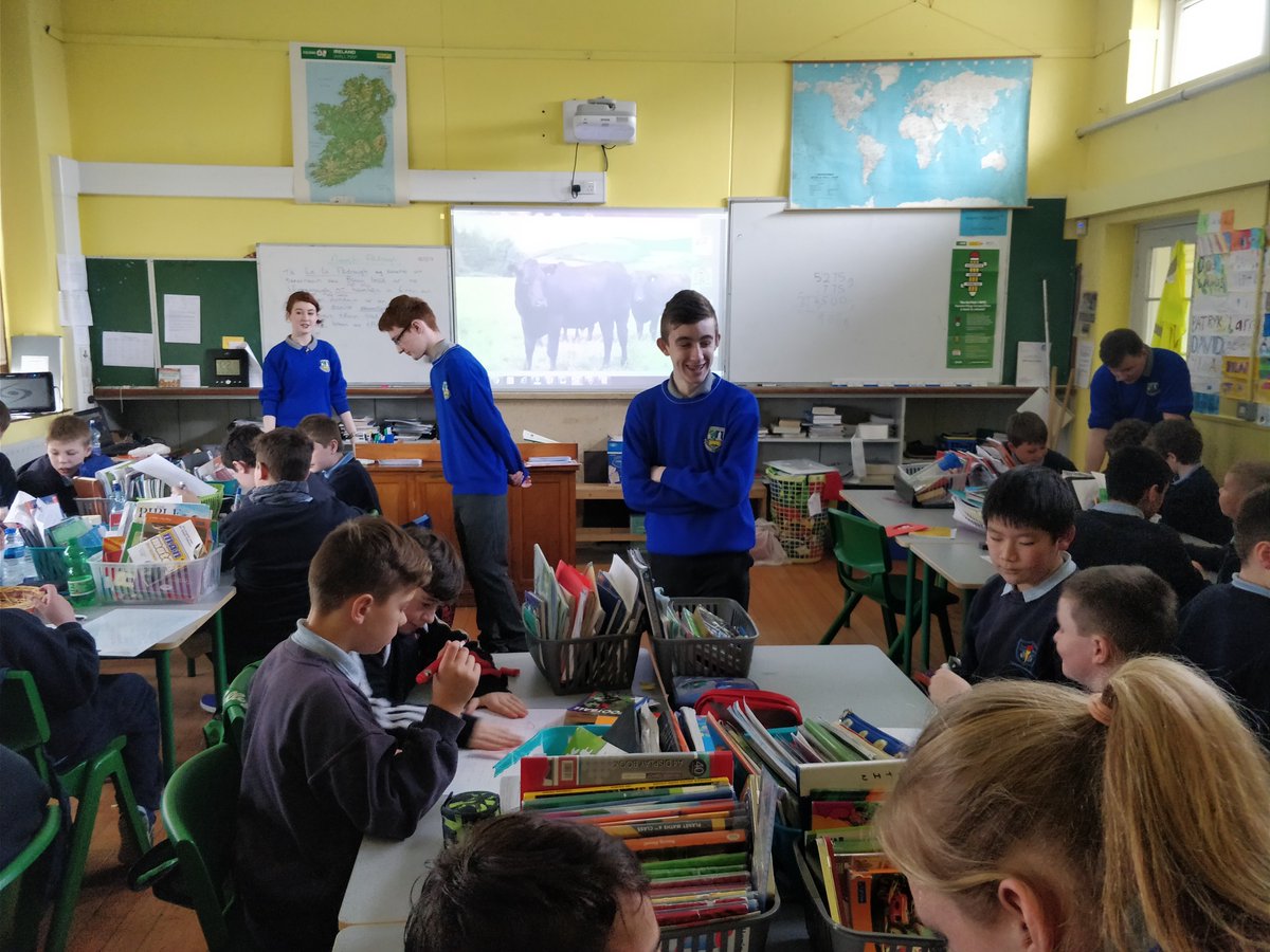 IrishAngus_CCC's tweet image. We would like to thank Naomh Charthaigh Boys National School Castleisland for allowing us to present our project to their 5th and 6th class students.We discussed with them the benefits of @AberdeenAngusIE They were happy to learn all about the breed #castleisland#KEPAK#ABPireland