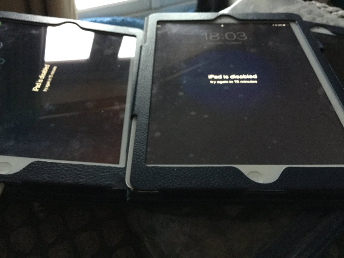 KeelyFlather's tweet image. Updating the @PetrocLTLS iPads is not going well!! #badtech #gettingreadyforOpenDay @PetrocOfficial #VirtualReality #AugmentedReality