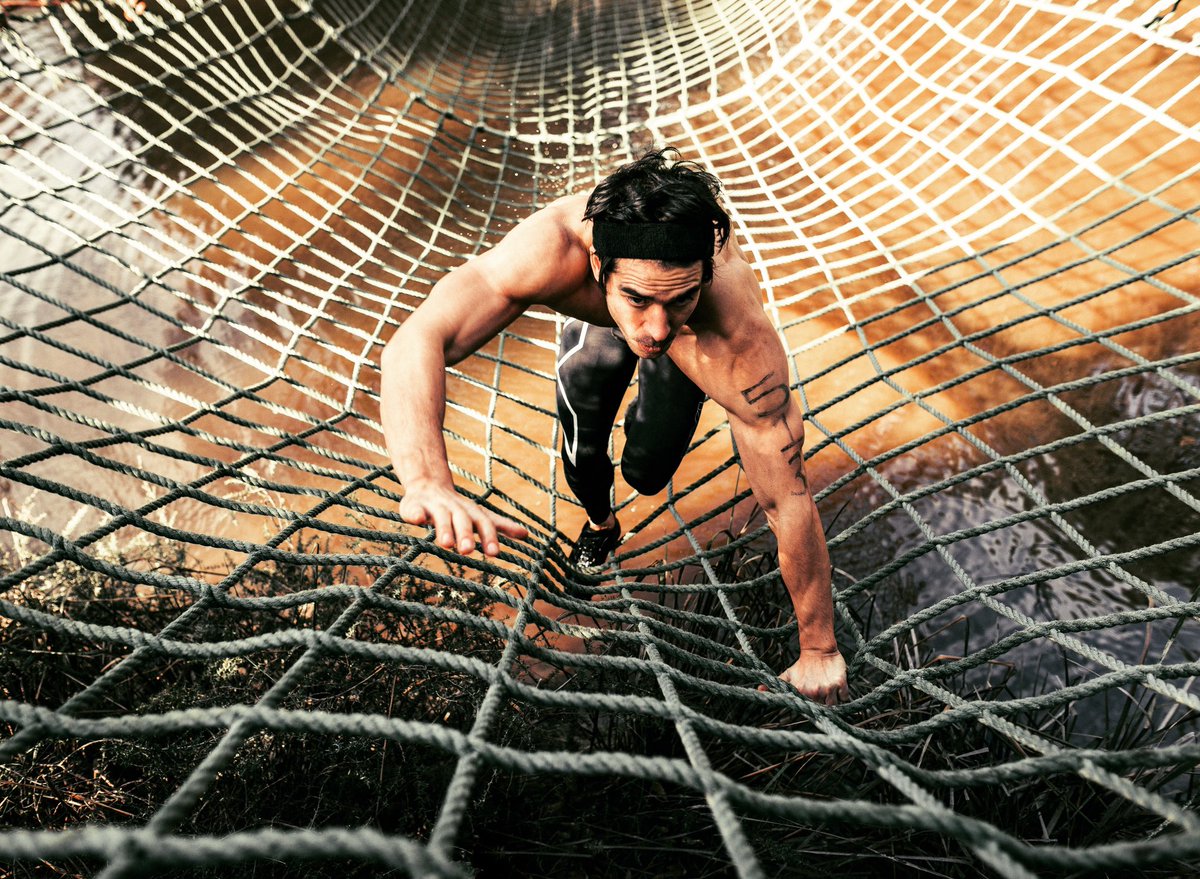 Courage is like a muscle; it is strengthened by use💪🏽 #2XU #2XUCanada #2XUCompression #MotivationMonday #Strength #Courage  #Training #Performance #Recovery