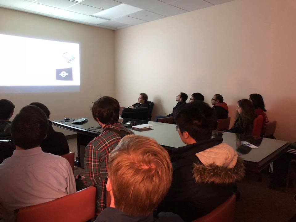 PhotonicsInd's tweet photo. Thanks to our #stonybrook students for coming to our facilities! Everyone seemed to like the pizza 😉 #photonics #learning https://t.co/aN72NsLiCR