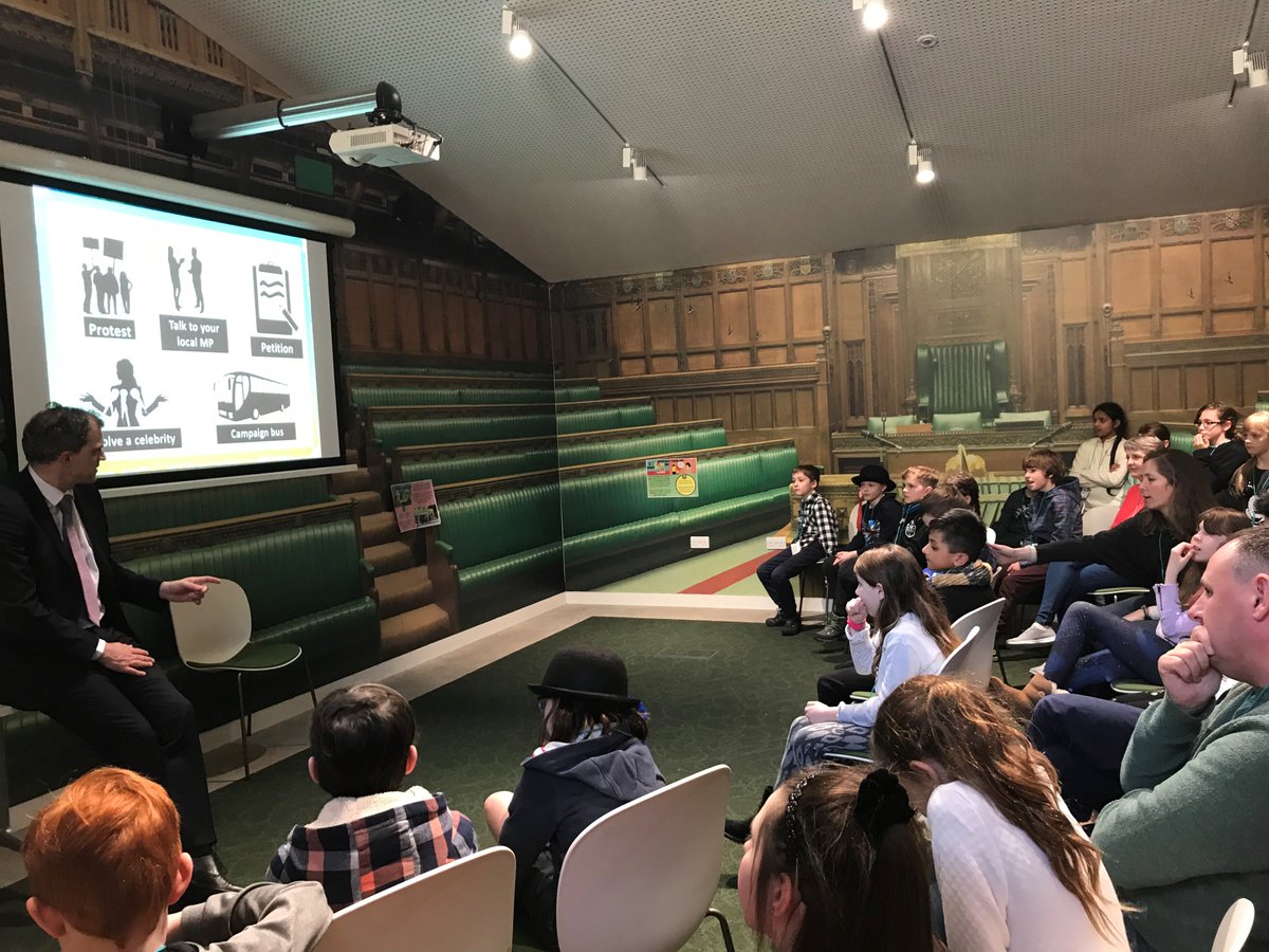 Julian Smith (@juliansmithuk) on Twitter photo Great to meet with over 40 students and teachers from <a href="/WaterStreetPrim/">Water Street Primary</a> in Skipton in Parliament. I was pleased to be able to answer questions on issues ranging from school uniform to cycle lanes in Skipton! Great to meet with over 40 students and teachers from <a href="/WaterStreetPrim/">Water Street Primary</a> in Skipton in Parliament. I was pleased to be able to answer questions on issues ranging from school uniform to cycle lanes in Skipton!