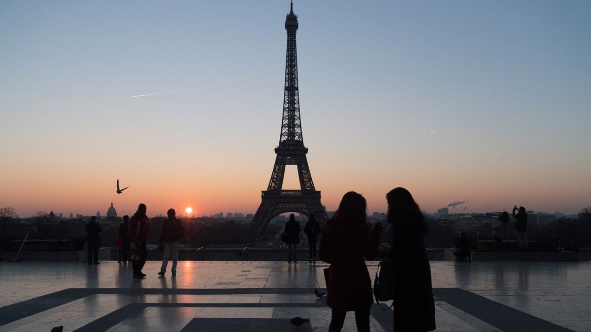 Company hiring people to tour Europe on all-expenses paid trip for 3 months! bit.ly/2GoisgI?utm_so… https://t.co/jUDAlt2KMC