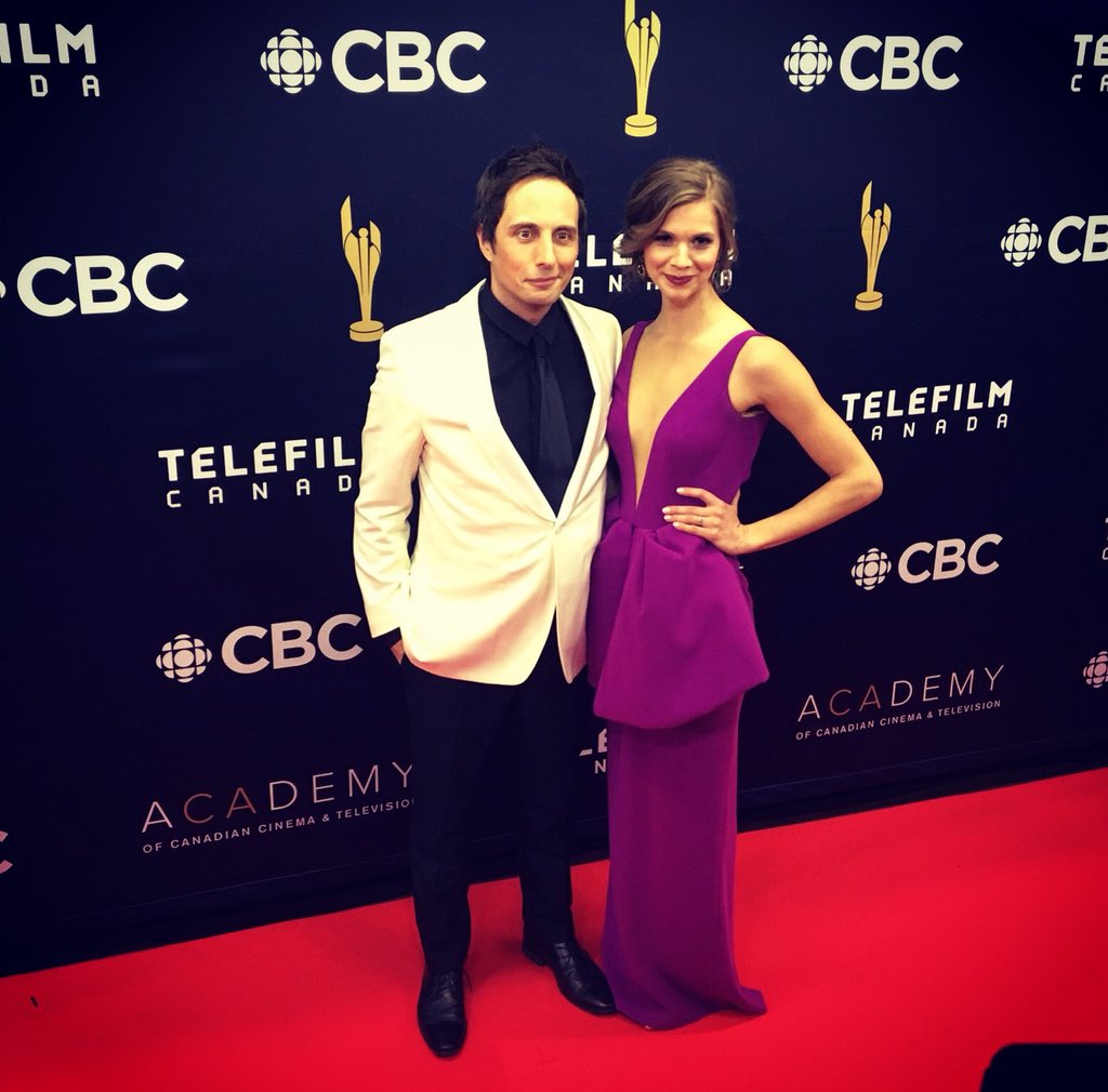 Jonny Harris Kaitlin Kozell Jonny harrisподлинная учетная запись