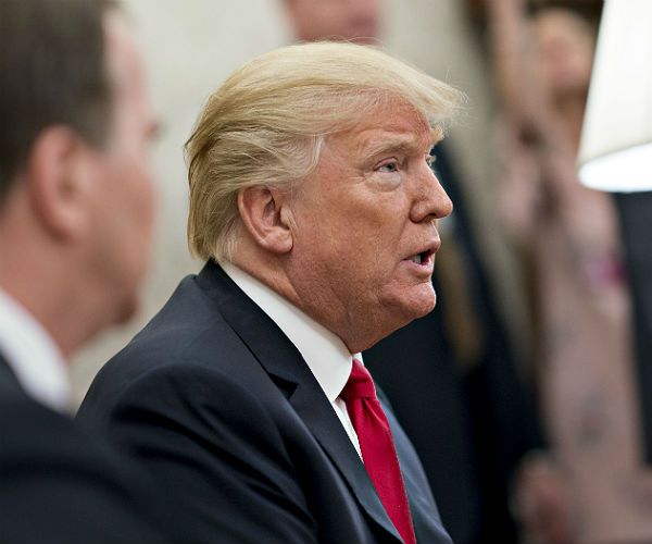 Crown_Financial's tweet image. Trump: EU Tariffs &apos;Not Fair&apos; to US Farmers, Manufacturers #EUTariffs #crown
buff.ly/2p6U0ba