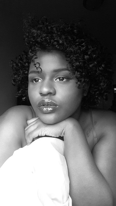 Very Dramatic Photo Shoot https://t.co/9ua3HFOKsg<a href="/tag/newprofilepic"class="tags"><span>#newprofilepic</span></a>