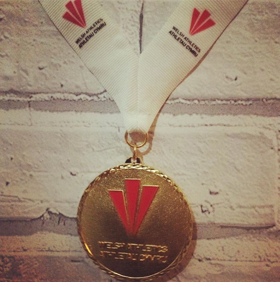 Really pleased to win the <a href="/WelshAthletics/">Welsh Athletics</a> gold medal again this year for the Welsh Ultra Championships at the Barry 40 mile track race yesterday! :) #medalmonday #barry40