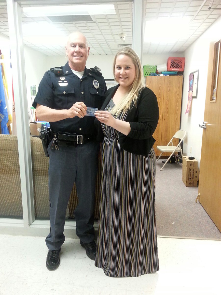 NEStatePatrol's tweet photo. Cool story alert!

Kord and Neela are neighbords of Sgt. Veal. They wanted to do something nice for kids who may not have as much as they do. Their parents loved the idea, so they purchased some Walmart gift cards and consulted with Sgt. Veal.

1/2 https://t.co/z0htdItjlm