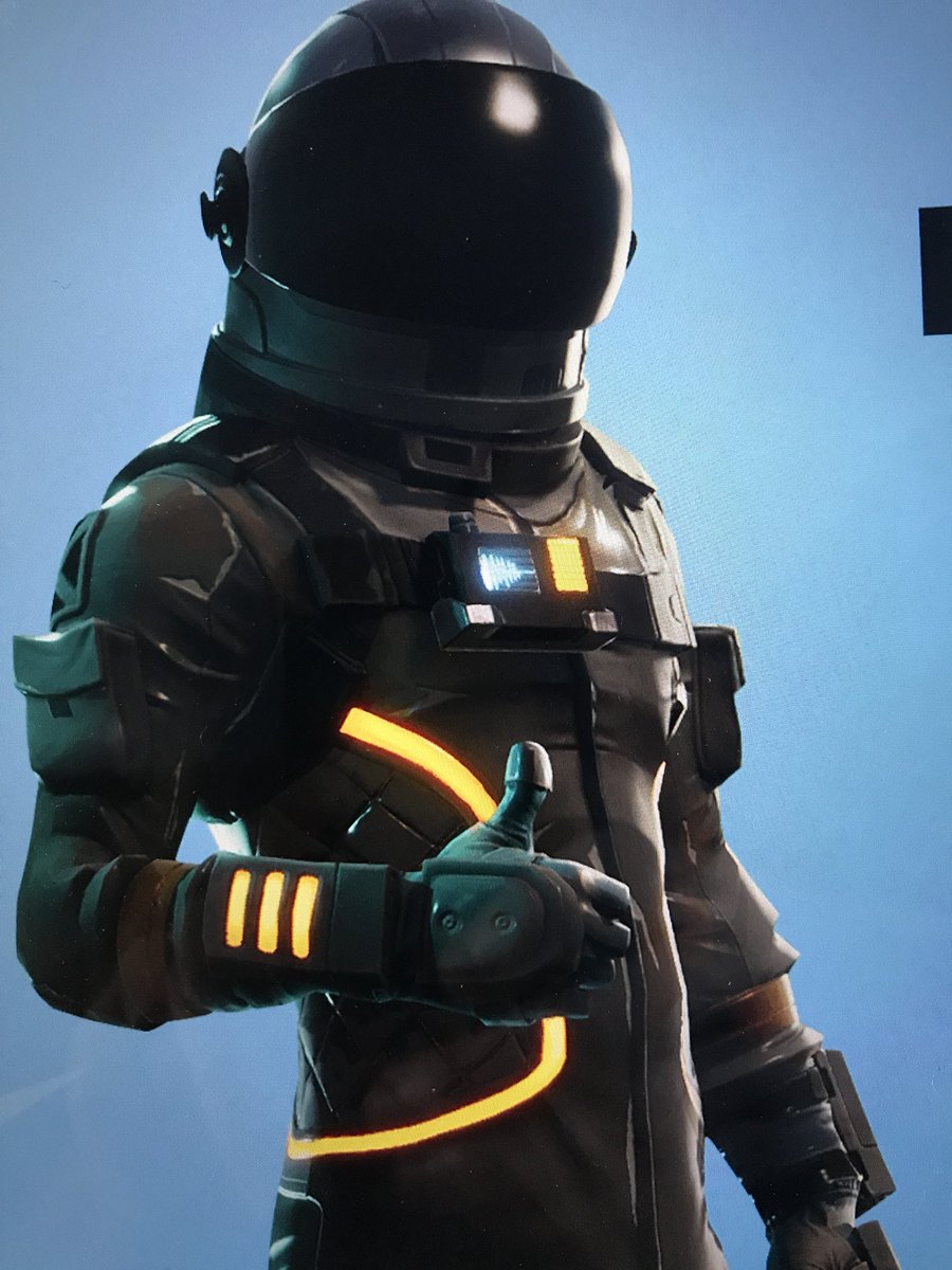 Robsym18's tweet image. All signed up! #fortnite #fortnitemobile  #games #ios