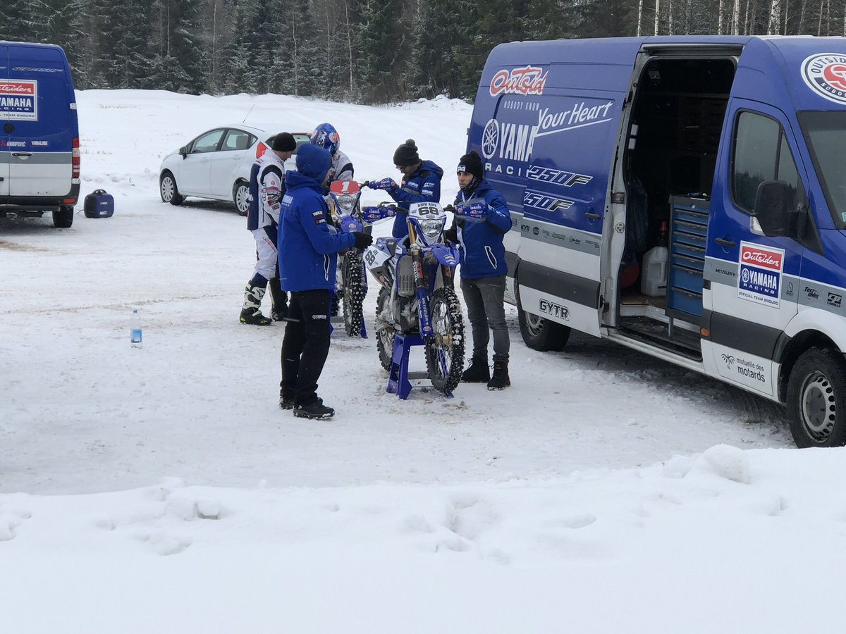 Dream team working away in the cold conditions ❄️⛄️ 🇫🇮 🇮🇲 <a href="/OutsidersYamaha/">Outsiders Yamaha</a> <a href="/yamaharacingcom/">Yamaha Racing</a> <a href="/iomsport/">Isle of Man Sport</a> <a href="/DukeVideo/">Duke Video</a> <a href="/MicrogamingCSR/">PlayItForward</a>