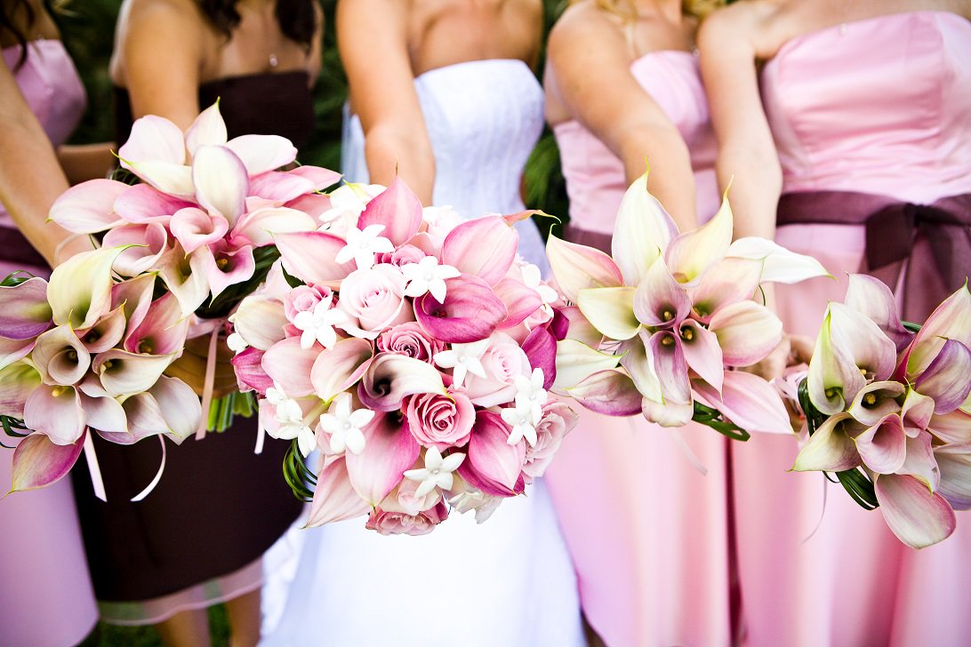 Are you looking for a venue for your spring wedding? Check out skylineroom.ca - we still have popular dates available!
#simplyelegantyyc #weddings