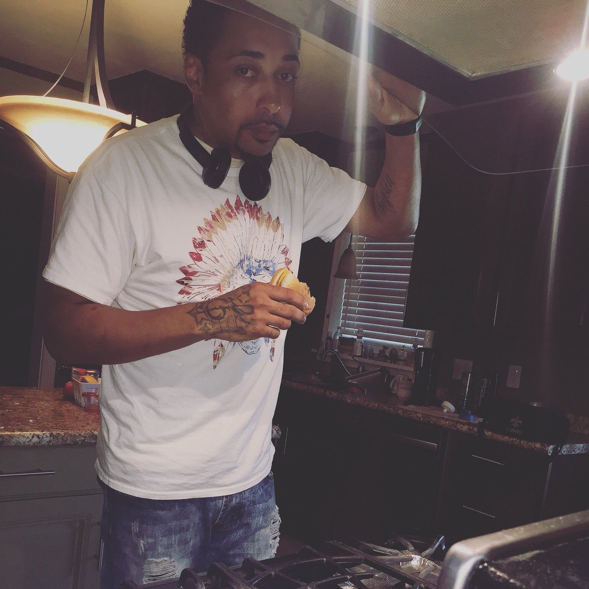 bobbyreezy's tweet image. Simple man with a complicated past